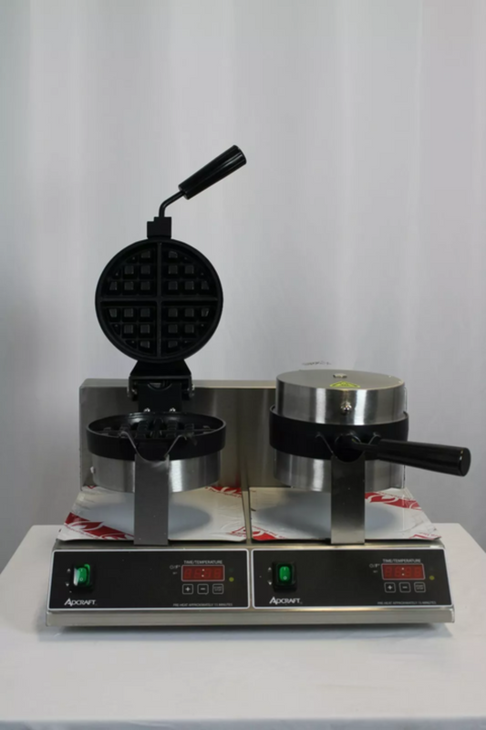 Adcraft   BWM-7/R-2 Double Belgian Waffle Maker - BWM-7/R-2